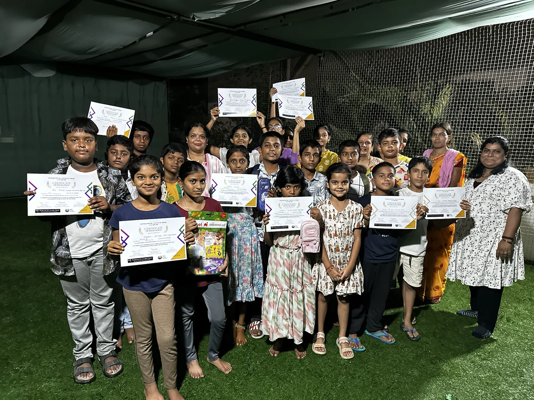 All participants gather for a group picture at the close of the Hyderabad Earth Month program.